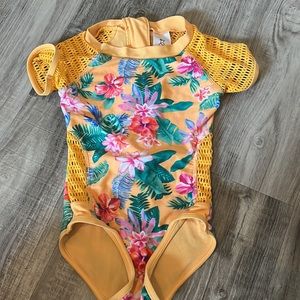 Girls Swimsuits